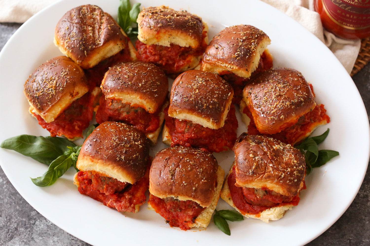 Serena Wolf's Herb Meatball Sliders with Calabrian Chili Marinara Reci – Rao's Specialty Foods